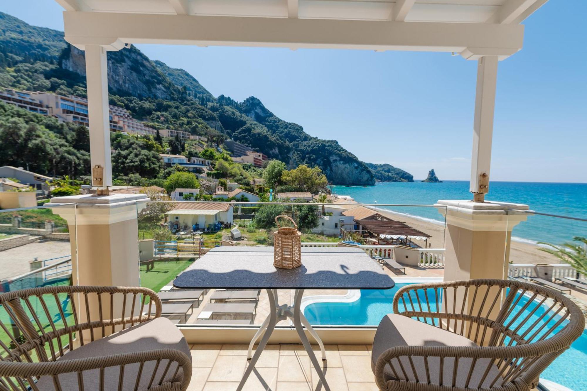 Sea Breeze Hotel & Apartments Agios Gordios  Exterior photo