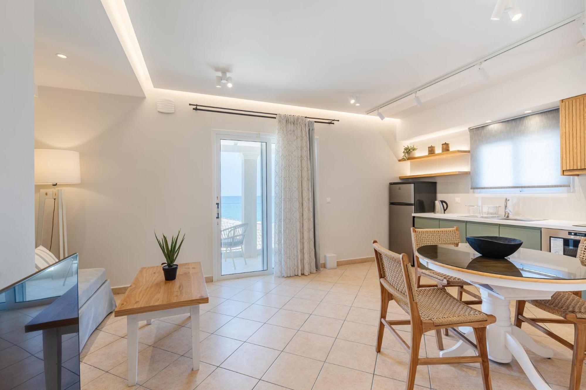 Sea Breeze Hotel & Apartments Agios Gordios  Exterior photo
