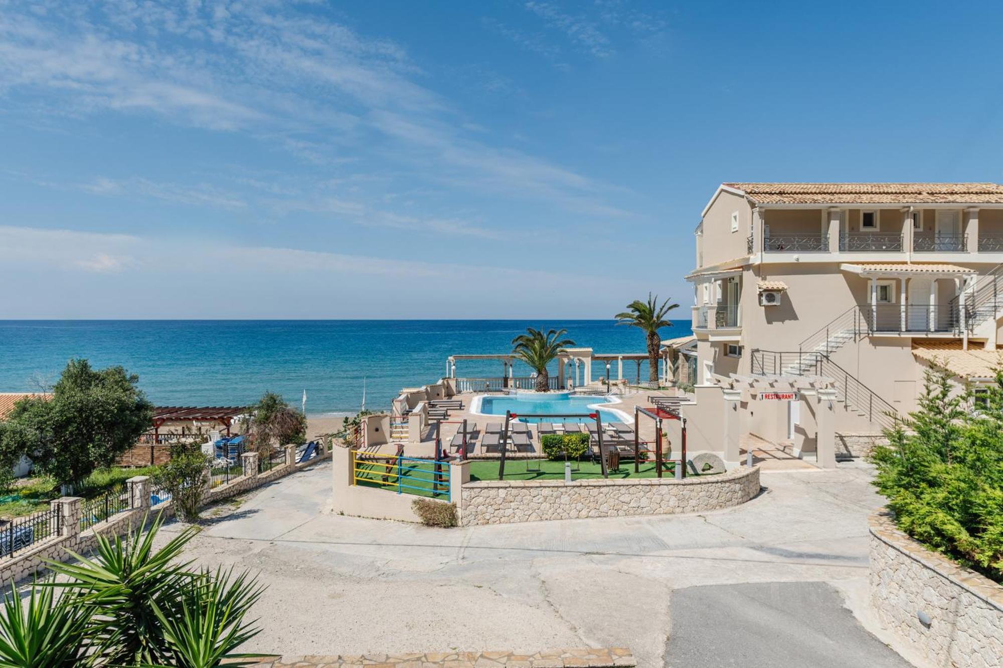Sea Breeze Hotel & Apartments Agios Gordios  Exterior photo