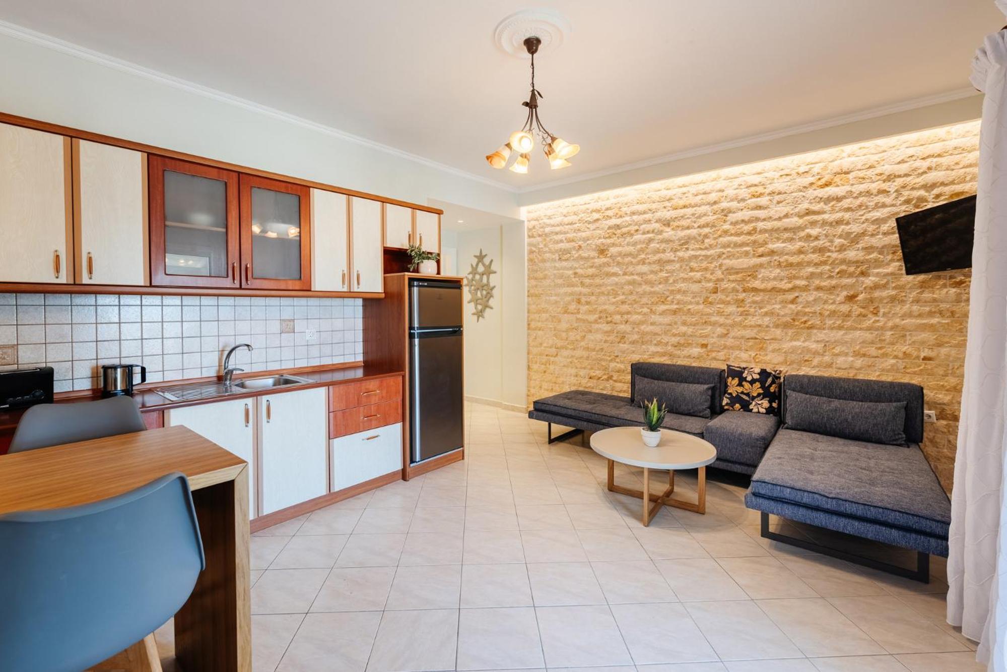 Sea Breeze Hotel & Apartments Agios Gordios  Exterior photo